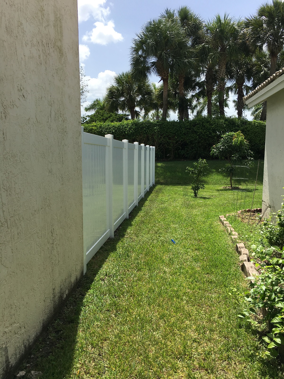 fencing installation in san bernardino California